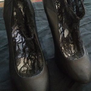 Black lace heels